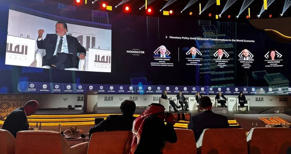 محافظ «المركزي المصري» من «العلا»: خفّضنا التضخم من 40 % إلى 12 %